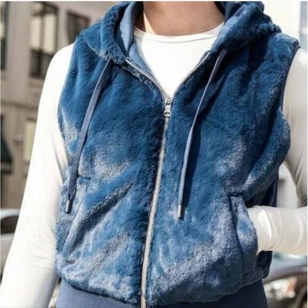 Calia Blue Fur Vest women's hooded full zip pristine sz M - Picture 3 of 10
